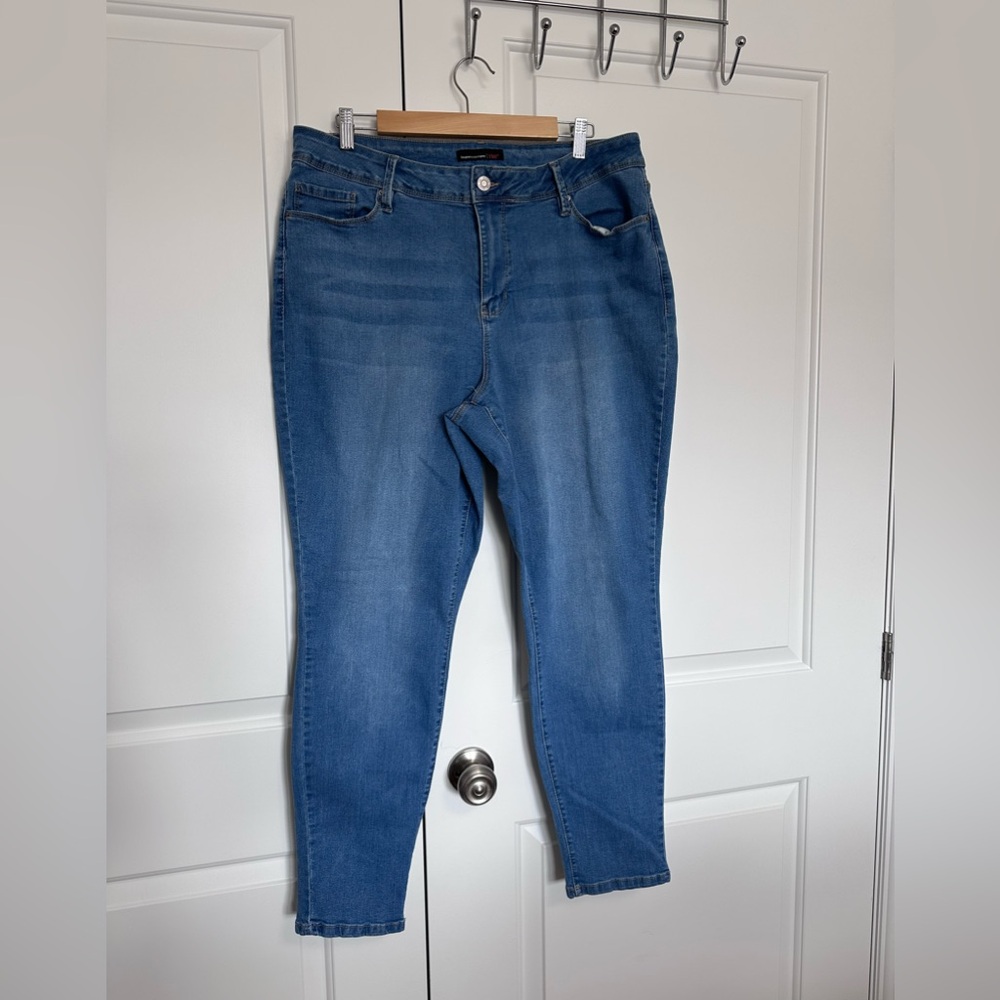 YMI med wash denim jeans